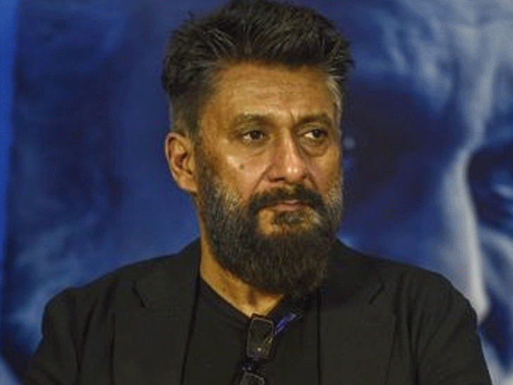 जॉन अब्राहम पर भड़के विवेक अग्निहोत्री:एक्टर के 'द कश्मीर फाइल्स' पर किए कमेंट को लेकर बोले- वह इतिहासकार नहीं हैं, बाइक-फिटनेस पर ध्यान दें