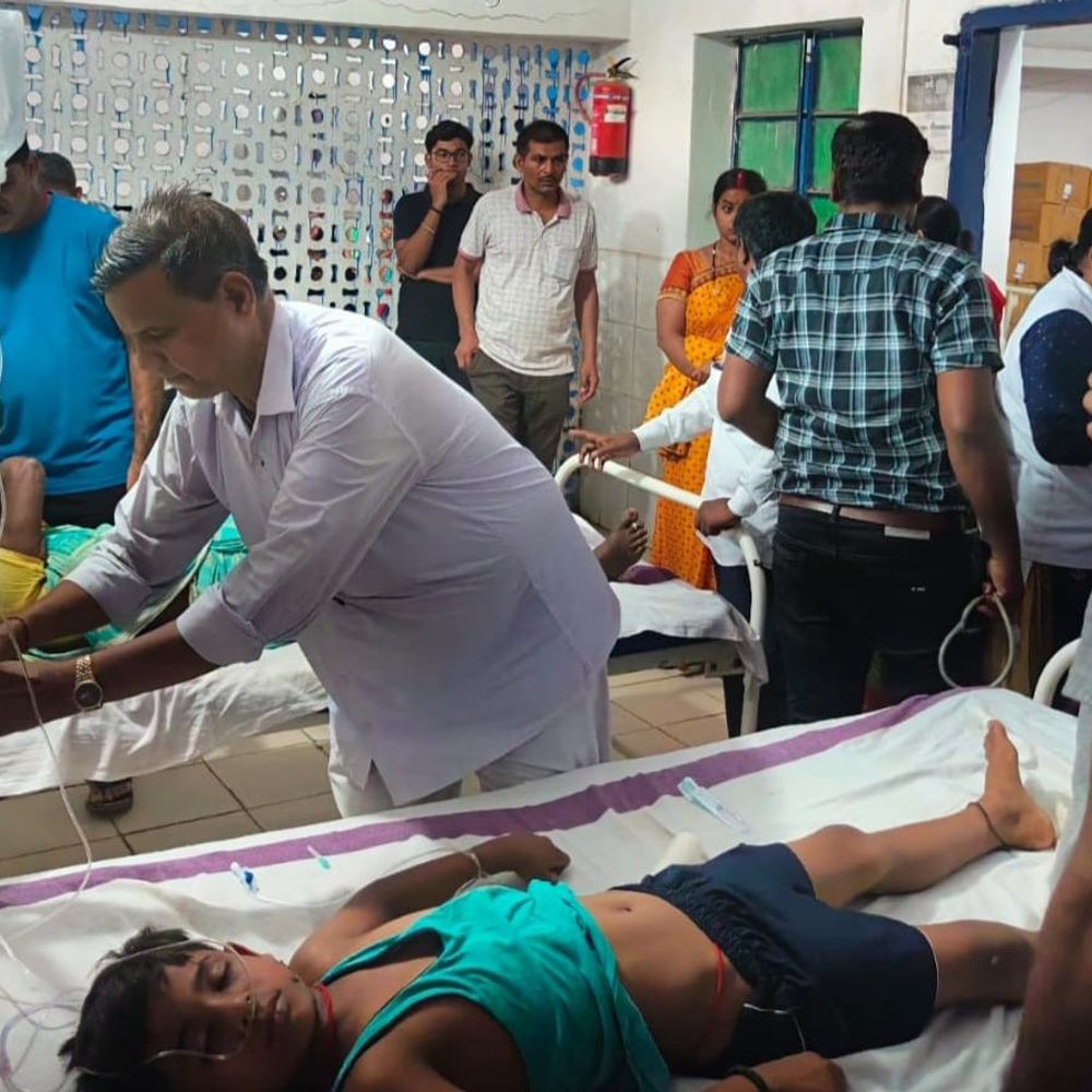 बांका में करंट लगने से छात्र की मौत, एक घायल:बिजली के टूटे तार की चपेट में आए 2 दोस्त, घायल मेडिकल कॉलेज रेफर