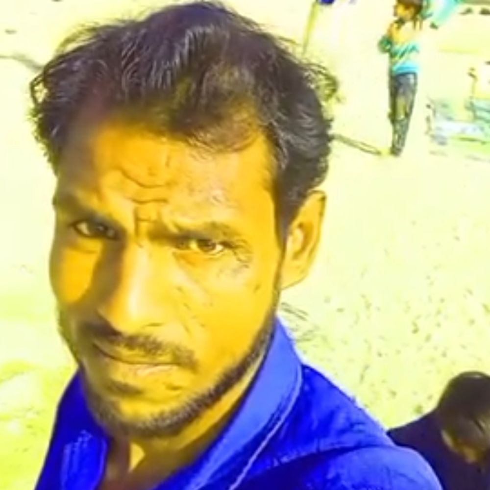 राजगढ़ में युवक ने फांसी लगाकर की आत्महत्या:परिजनों से हुई थी कहासुनी, कुछ देर बाद परिजनों ने फंदे पर लटका हुआ देखा