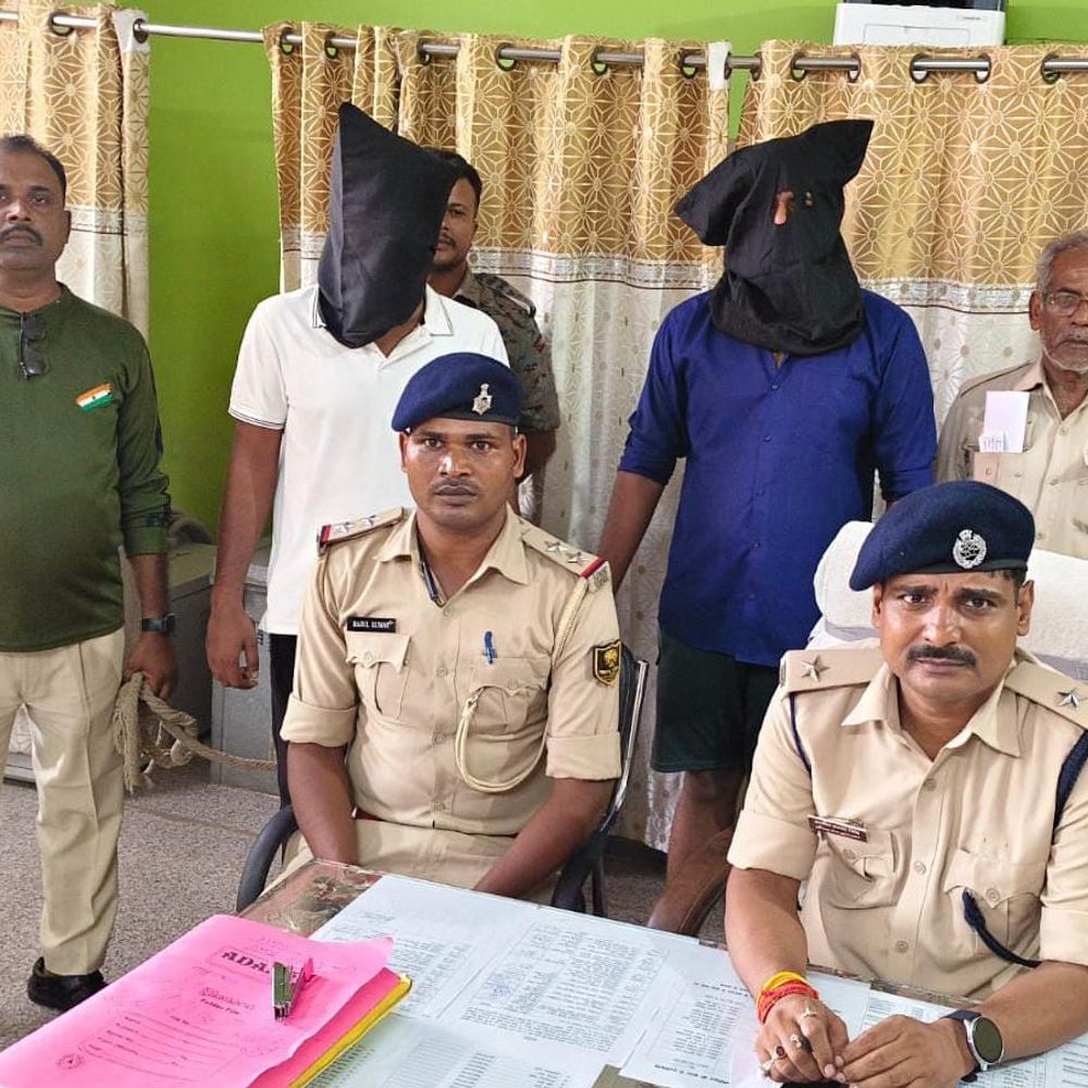 डॉक्टर की स्कॉर्पियो चोरी कर शराब तस्करी में यूज:समस्तीपुर से दो आरोपी गिरफ्तार, 7 अगस्त की रात चोरी की थी गाड़ी; 2 अन्य की तलाश जारी