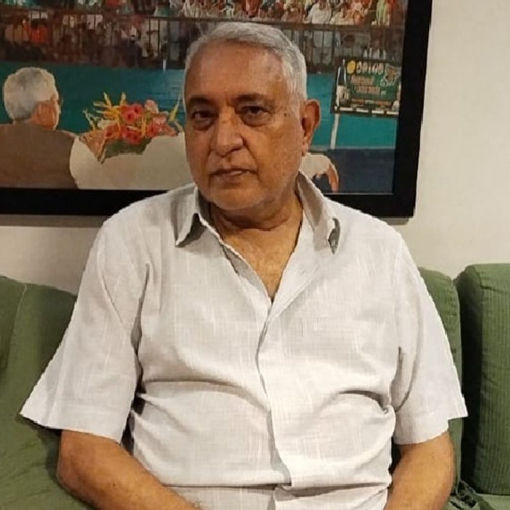 सीतामढ़ी में राजद नेता पर FIR दर्ज:सांसद देवेश चंद्र ठाकुर के घर को डायनामाइट से उड़ाने की दी धमकी
