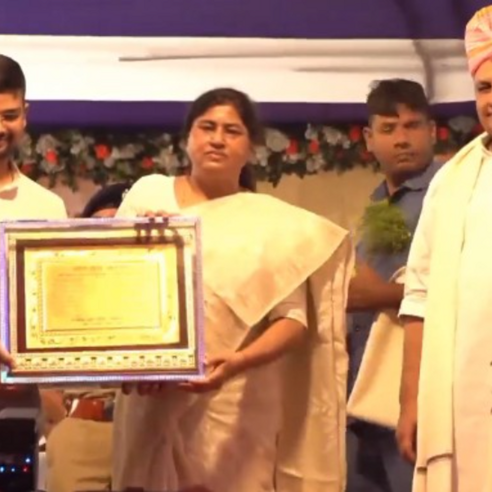 पूर्णिया में शहीद स्मारक पर राजकीय समारोह का आयोजन:मंत्री विजय चौधरी-लेशी सिंह ने शहीद स्मारक पर दी श्रद्धांजलि, 25 अगस्त 1942 को शहीद हुए थे 15 स्वतंत्रता सेनानी