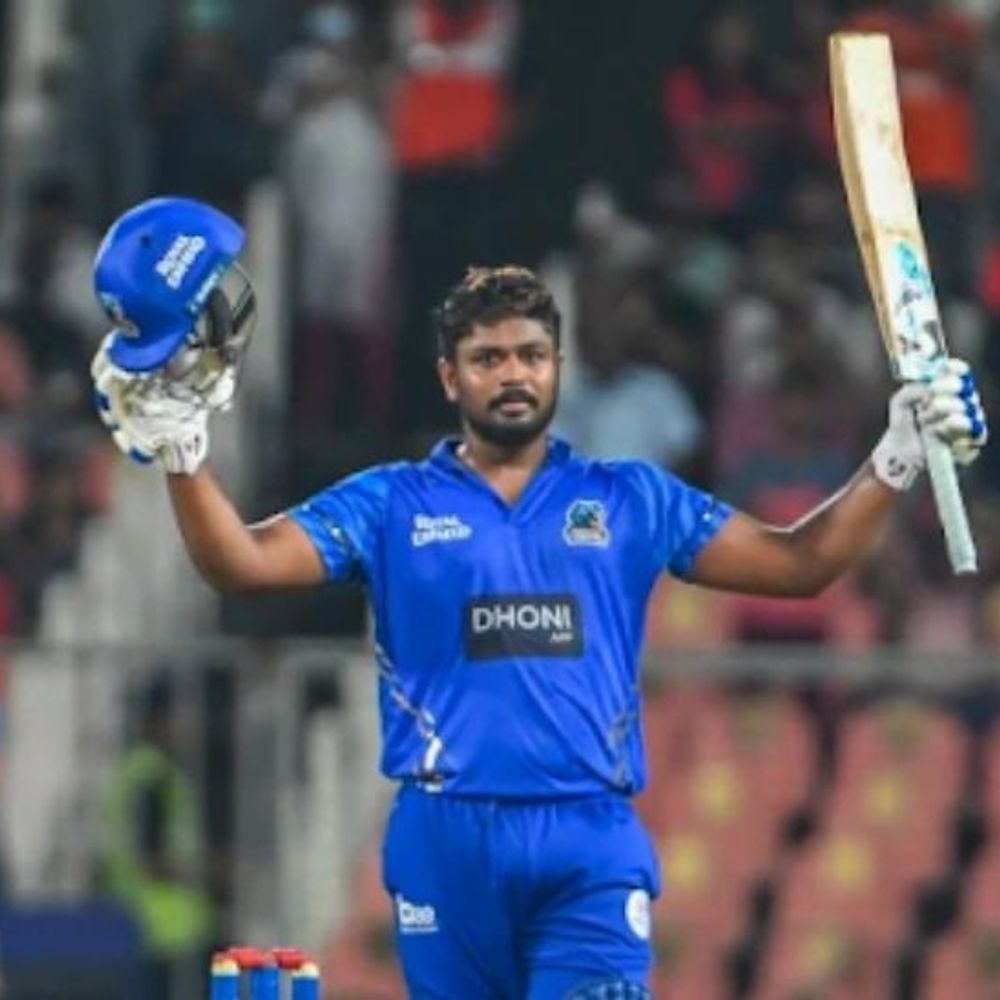 संजू सैमसन ने केरल क्रिकेट लीग में शतक लगाया:एशिया कप के प्लेइंग इलेवन के लिए दावेदारी पेश की; कोचि ब्लू टाइगर्स 4 विकेट से जीता