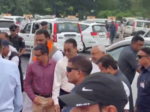 नाले के ऊपर बनी फोरलेन सड़क पर दौड़ेंगी गाड़ियां:सीएम ने किया शिलान्यास, IT गोलंबर से सीधे जा सकेंगे जेपी गंगा पथ