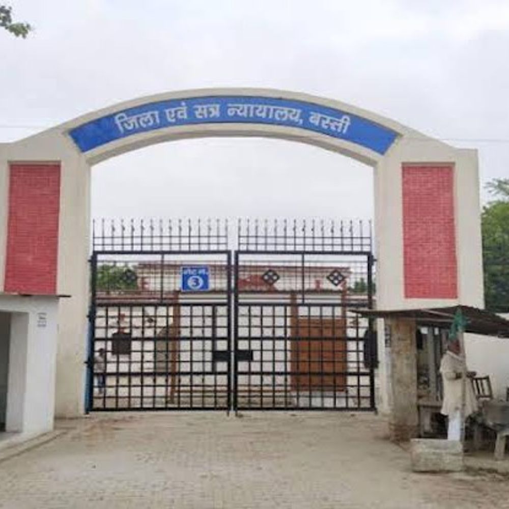 दुष्कर्म और हत्या के मामले में दोषी को आजीवन कारावास:बस्ती कोर्ट ने 1 लाख रुपए का लगाया जुर्माना
