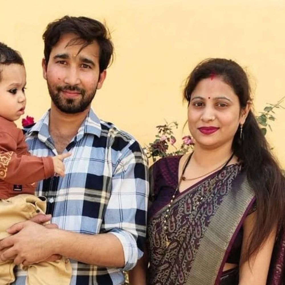 बीएसएफ जवान और डेढ़ साल का बेटा गंगा में कूदे:4 दिन से तलाश जारी, 7 दिन पहले पत्नी भी कूदी थी नदी में