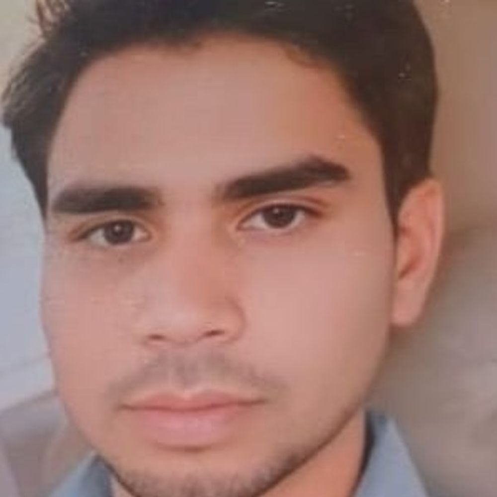 संभल में रफ्तार ने ली युवक की जान:अज्ञात वाहन ने बाइकर युवक को मारी थी ठोकर, 12 दिन अस्पताल में चला इलाज