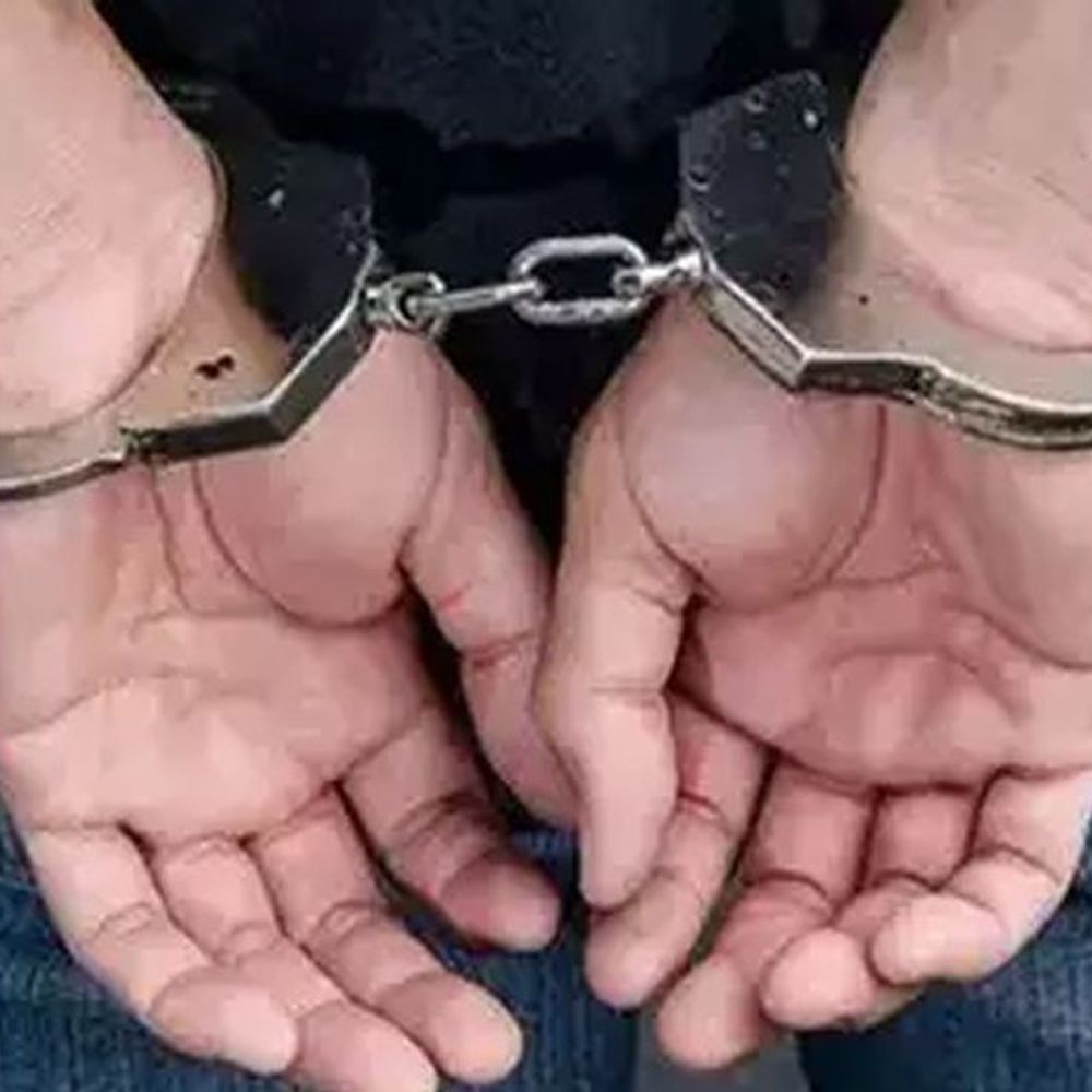 कांगड़ा में जुआ खेलते 4 युवक पकड़े:पंजाब और यूपी के रहने वाले, 31 हजार रुपए और ताश के पत्ते जब्त
