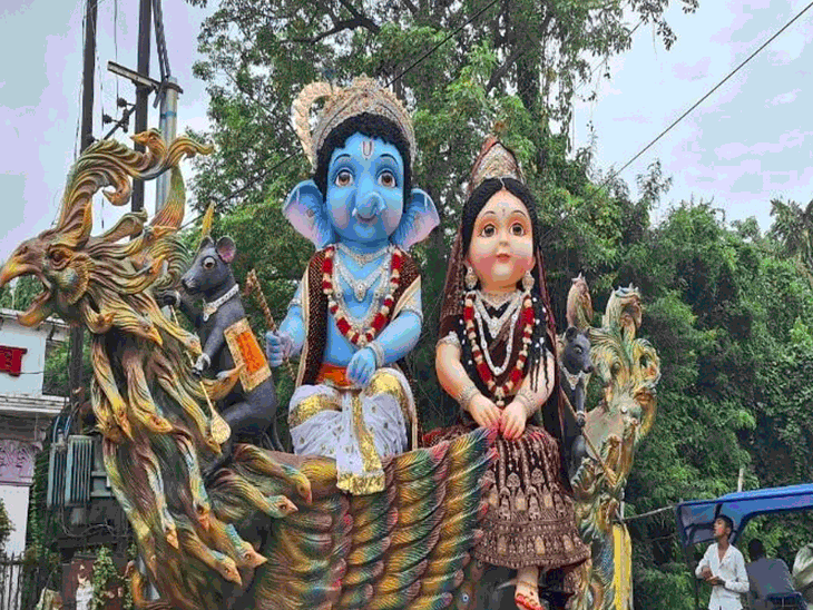 गणेशोत्सव गाइडलाइन, बिना अनुमति पंडाल लगाया तो होगा एक्शन:चौराहों पर परमिशन नहीं, 7 दिन पहले आवेदन, बड़े पंडालों को देना होगा ले-आउट मैप