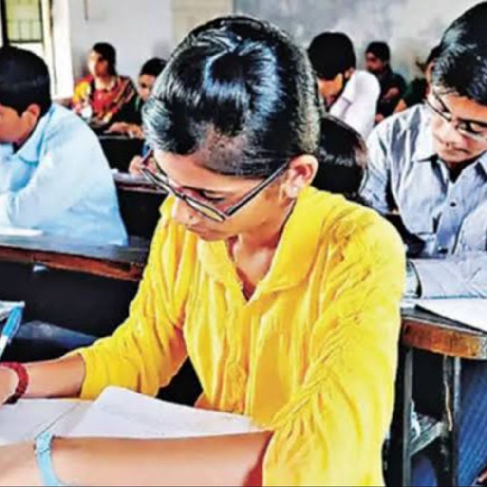 3 साल बाद 35 हजार छात्रों को नहीं मिली छात्रवृत्ति:नालंदा में पोस्ट-मैट्रिक स्कॉलरशिप के आवेदन की जांच अधूरी, बीच में पढ़ाई छोड़ने को बच्चे मजबूर