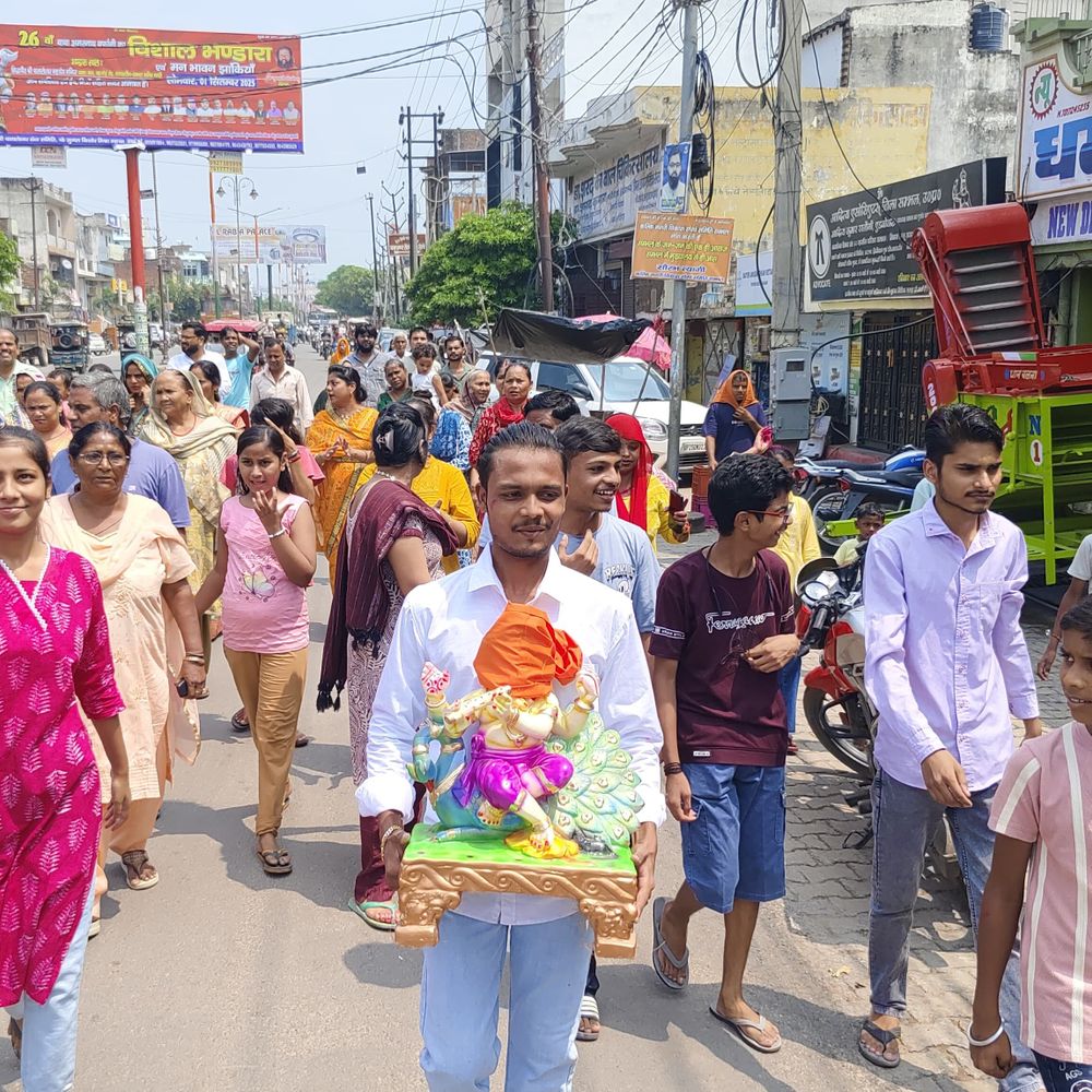 संभल में गणेश चतुर्थी की धूम:1000 से ज्यादा जगहों पर गणपति की स्थापना, जयकारा से गूंजी कल्कि नगरी