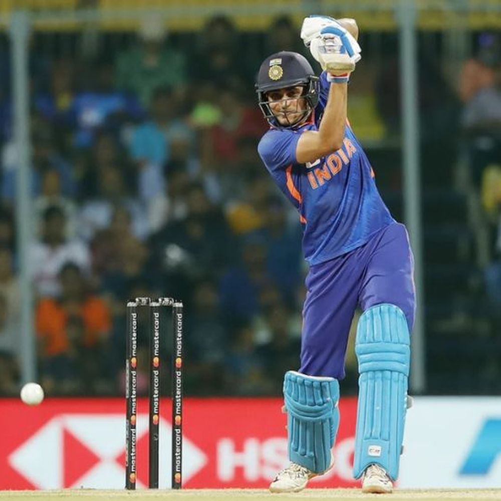 वनडे बैटिंग रैंकिंग के टॉप-10 में कोई बदलाव नहीं:गिल पहले स्थान पर बरकरार, बॉलिंग में महाराज-तीक्षणा पहले पायदान पर