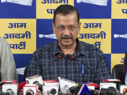 केजरीवाल बोले- मोदी ने अमेरिकी कपास पर 11% टैक्स घटाया:यह भारतीय किसानों के साथ धोखा, ट्रम्प ने 50% टैरिफ लगाया, प्रधानमंत्री भीगी बिल्ली बने