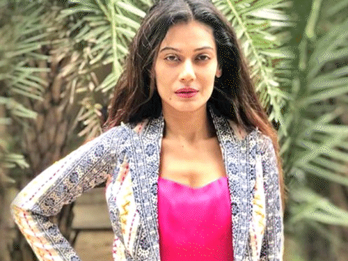 आलिया पर पायल रोहतगी का तंज:घर का वीडियो पोस्ट किए जाने पर नाराजगी जताई थी, पायल बोलीं- ये प्राइवेसी नहीं, कॉमन सेंस यूज करो