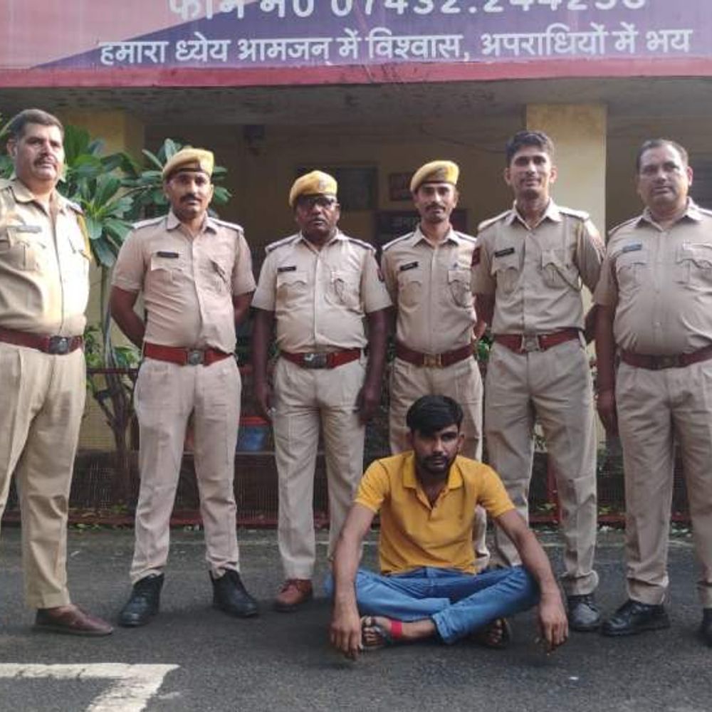 झालावाड़ में 75 ग्राम स्मैक के साथ तस्कर गिरफ्तार:  पुलिस ने नाकाबंदी के दौरान पकड़ा, अंतरराष्ट्रीय बाजार में कीमत 15 लाख रुपए – jhalawar News
