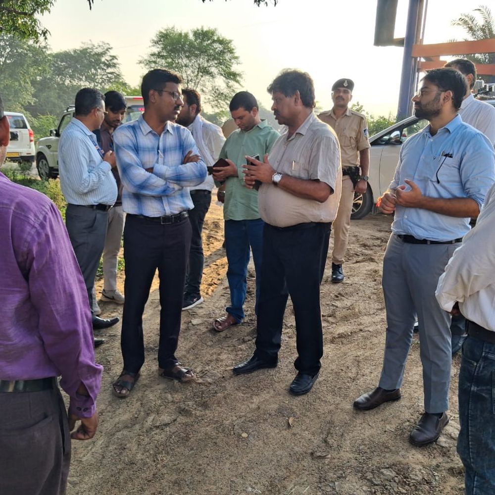 6 माह से गायब मेडिकल ऑफिसर पर कार्रवाई:सतना कलेक्टर ने दिए सेवा समाप्ति के निर्देश, स्वास्थ्य विभाग के अधिकारियों को नोटिस
