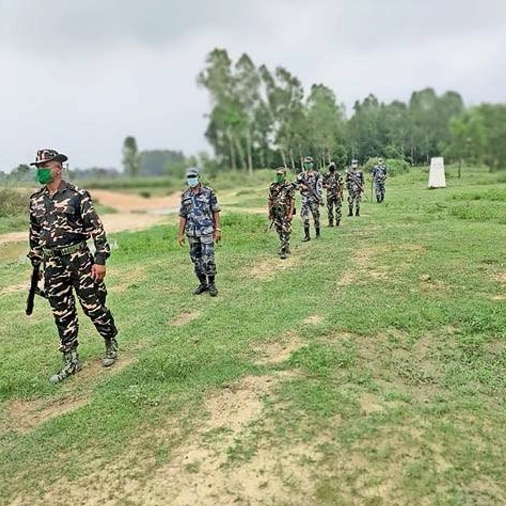नेपाल से तीन आतंकियों की घुसपैठ पर अलर्ट:मधुबनी में SSB की बढ़ाई निगरानी, पुलिस भी सीमा क्षेत्रों में लग रही गश्त