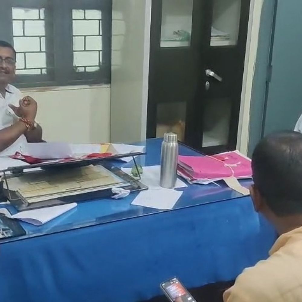 सतना मंडी में अरहर खरीदी में कर चोरी जांच शुरू:30 लाख की अरहर पर सिर्फ सामान्य टैक्स वसूला, मंडी को ढाई लाख का नुकसान