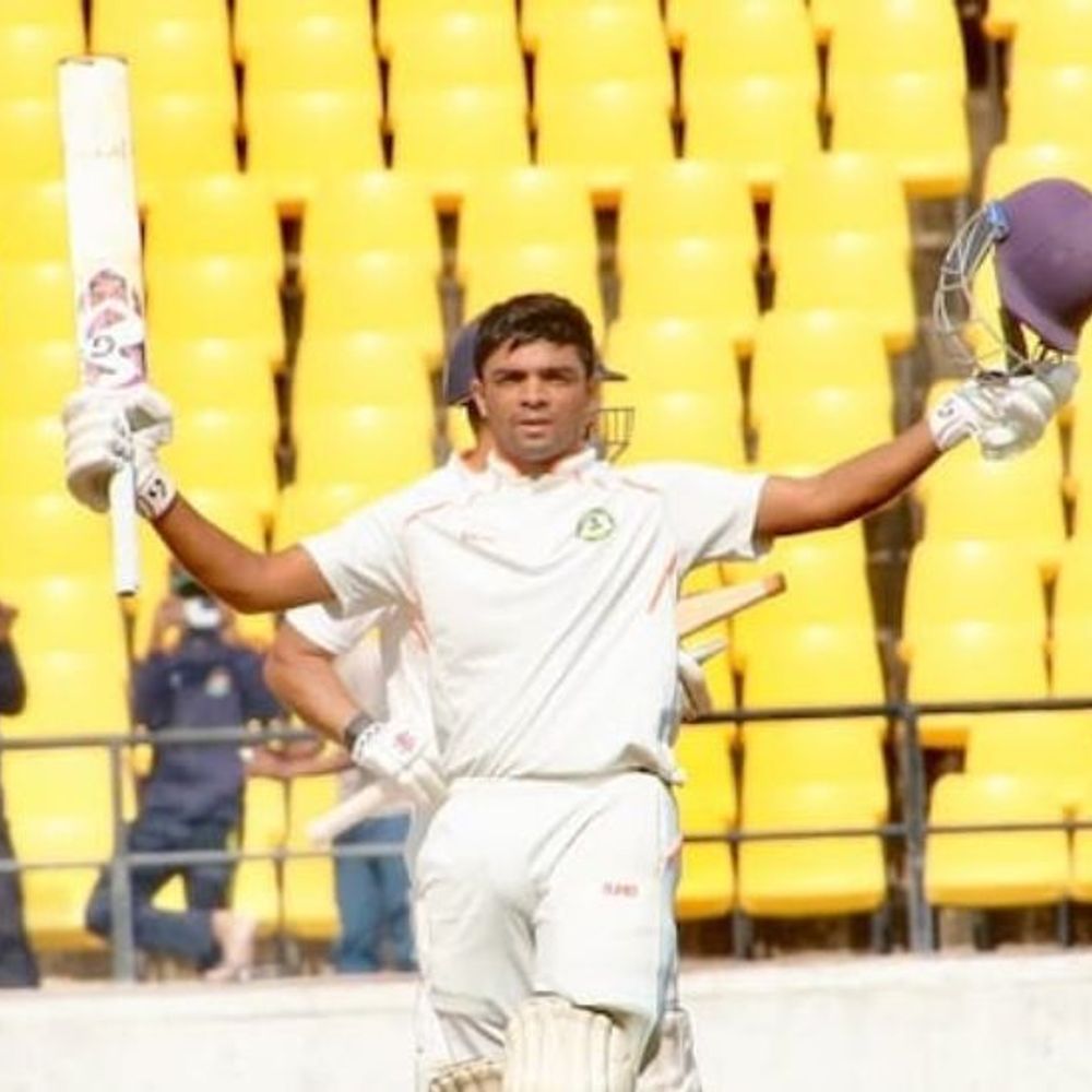 दलीप ट्रॉफी- सेंट्रल जोन ने 532/4 पर पारी घोषित की:मालेवार ने दोहरा शतक लगाया; नॉर्थ जोन पहली पारी में 405 रन पर ऑलआउट