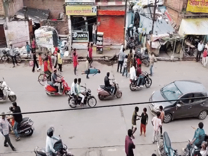 रीवा में दहेज विवाद के दौरान पत्थरबाजी:ससुराल वालों ने बहू को पीटा; चार महिलाओं सहित परिवार के सदस्य घायल