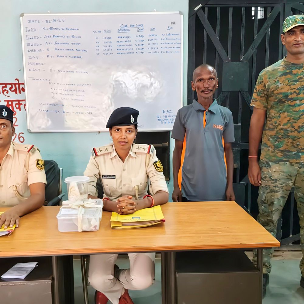 शेखपुरा में स्कूल मालिक के फार्महाउस में चोर घुसा:सुरक्षाकर्मियों ने पिस्तौल के साथ पकड़ा, पुलिस को सौंपा