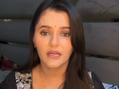 एक्ट्रेस की कमर छूने पर पवन सिंह ने मांगी माफी:बोले- मेरा कोई गलत इंटेंशन नहीं था, अंजलि ने लिखा- आपने माफी मांग ली, बात खत्म