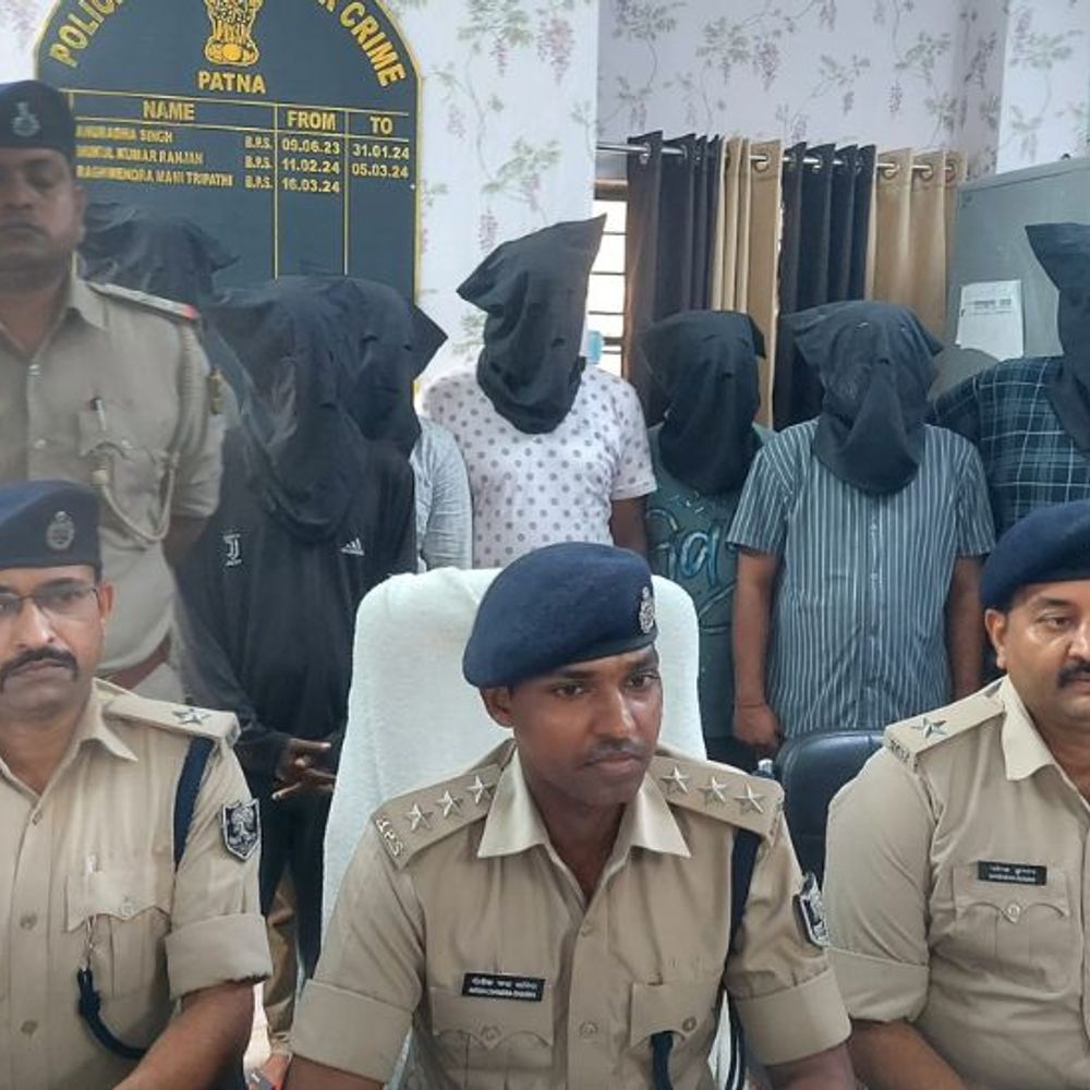 पटना में Apk लिंक भेजकर ठगी करने वाले 3 गिरफ्तार:रुपए निकालने के लिए हायर किए थे लड़के, दिन भर रहते थे ATM के आस पास
