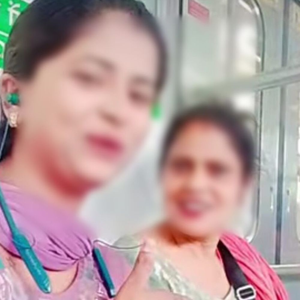 गुरुग्राम में फाइनेंसर को हनीट्रैप में फंसाया:​​​​​​​मिस्ड कॉल से दोस्ती, घर आकर संबंध बनाए, फिर ब्लैकमेल कर ₹10 लाख मांगे; 2 महिलाएं गिरफ्तार