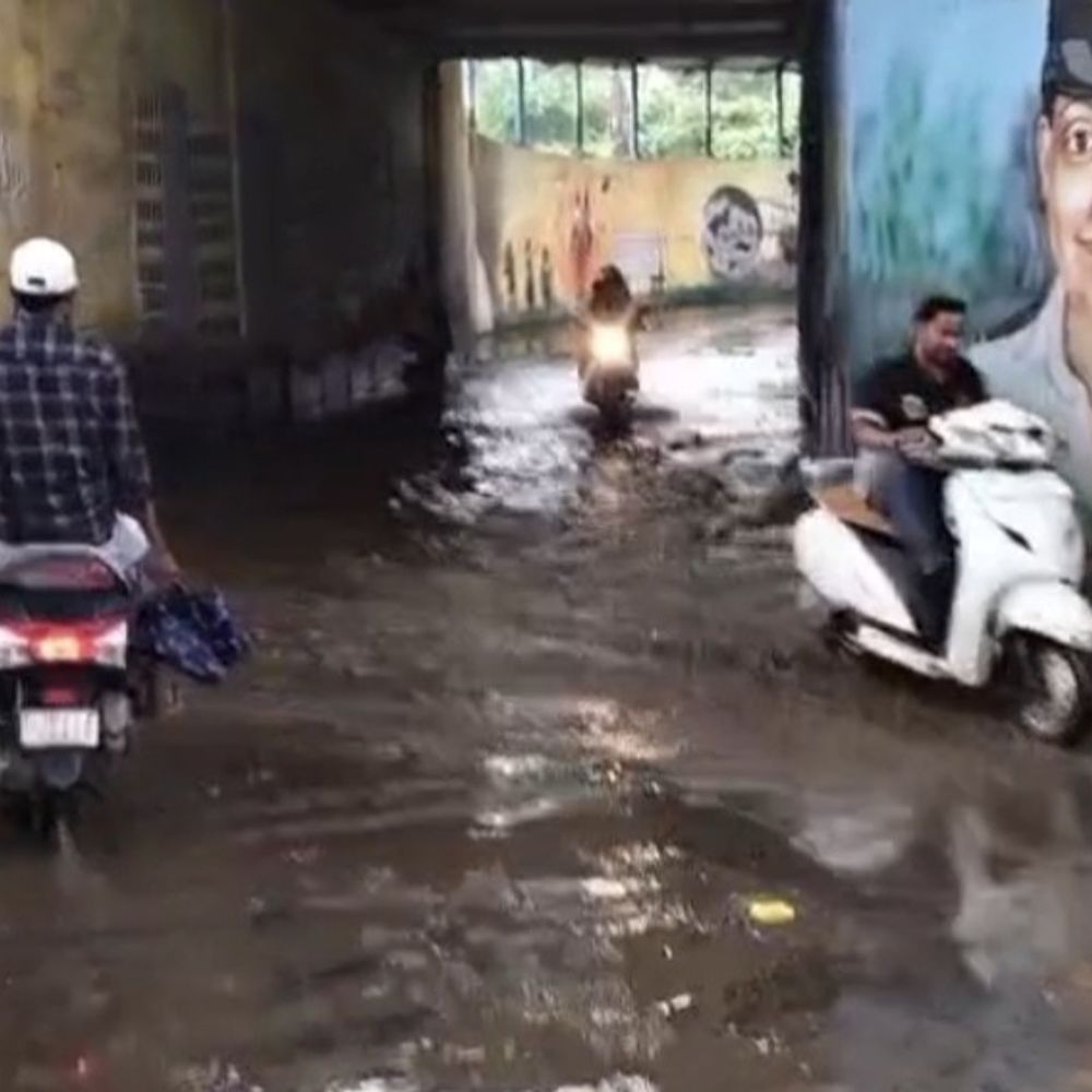 बदायूं में झमाझम बारिश:कई इलाकों में भरा पानी, तीन डिग्री गिरा पारा