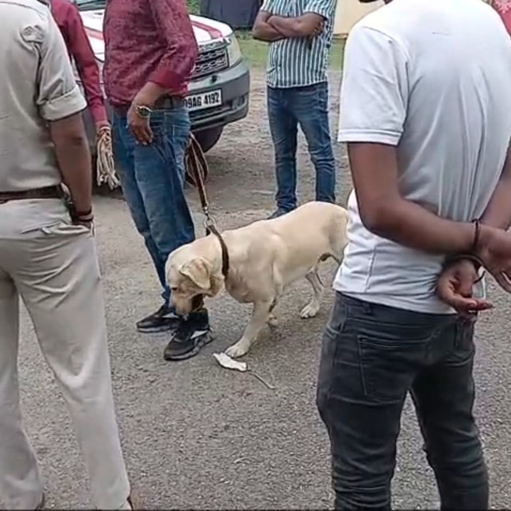 लैब टेक्नीशियन के साथ दिखी अज्ञात महिला:  बोकारो में 6 दिन से लापता, CCTV फुटेज से जांच को मिली नई दिशा – Bokaro News