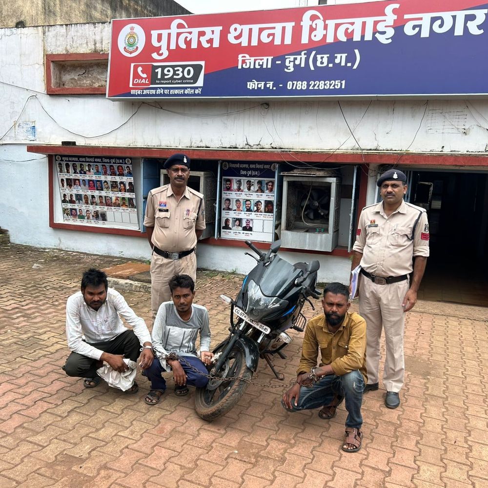 सशक्त ऐप से चोरों पर पुलिस का शिकंजा:  भिलाई-बोरी में 4 आरोपी पकड़ाए, 3 लाख की 5 चोरी की बाइक बरामद – durg-bhilai News