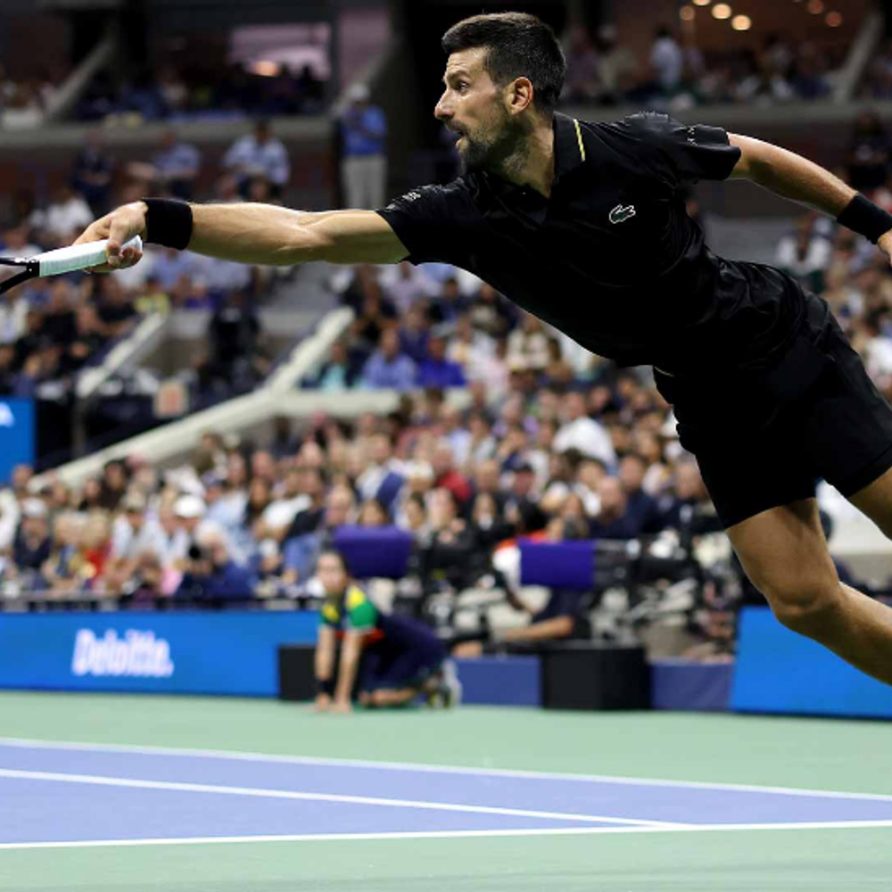 जोकोविच US ओपन के क्वार्टर फाइनल में:चौथे राउंड में जान-लेनार्ड स्ट्रफ को हराया; मैच के दौरान गर्दन में दर्द से परेशान दिखे