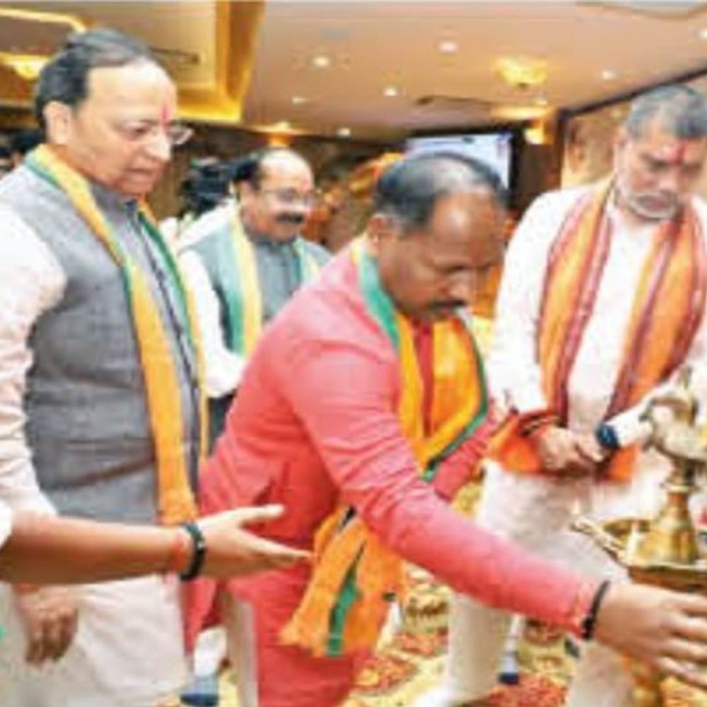 भाजपा के 7 मोर्चों में 105 नेता होंगे तैनात, राष्ट्रीय महामंत्री की नसीहत- सत्ता व संगठन में हो तालमेल