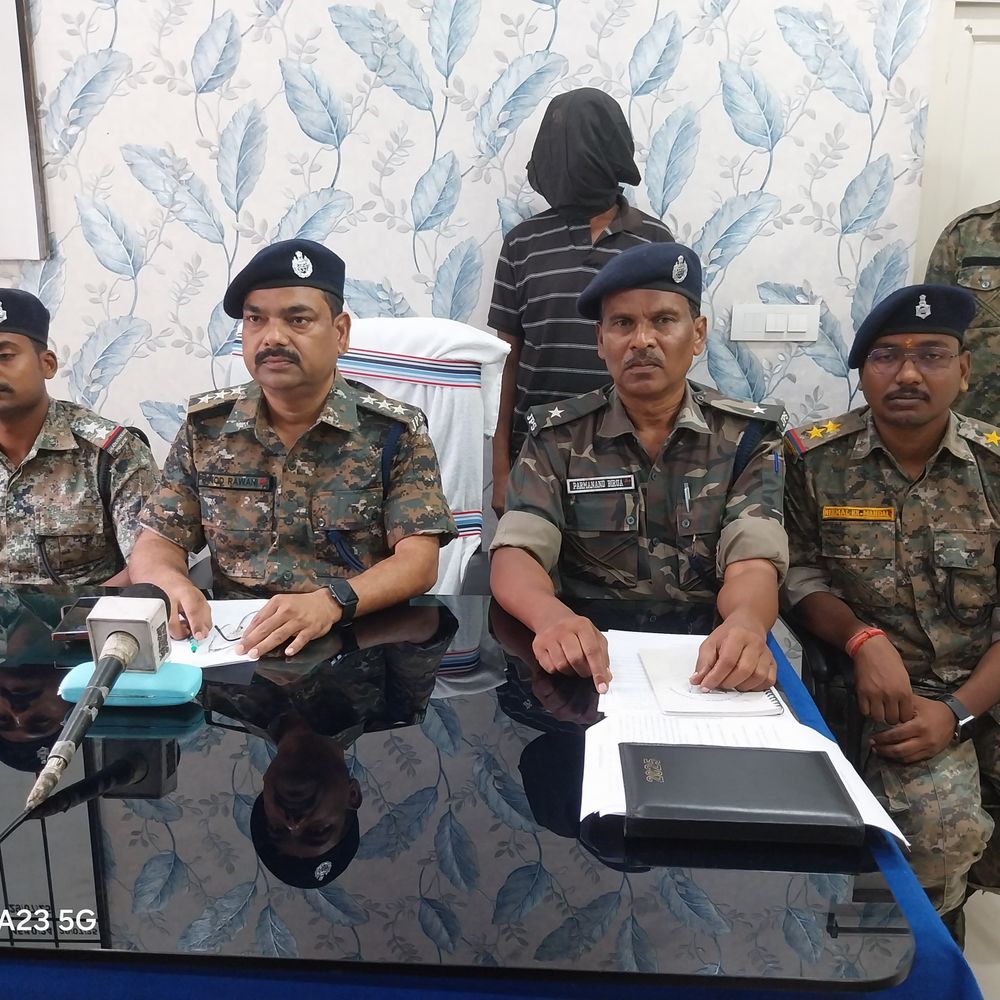 लातेहार में JJMP का एक उग्रवादी गिरफ्तार:  मजदूरों से मारपीट और आगजनी मामले में पकड़ा गया, माओवादी भी रह चुका है आरोपी – latehar News