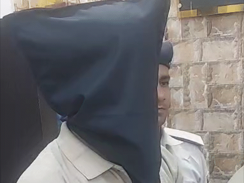 पटना में अपराधी बड़े सरकार गिरफ्तार:8 आपराधिक मामले हैं दर्ज, चाचा की हत्या में शामिल भतीजे ने भी किया कोर्ट में सरेंडर