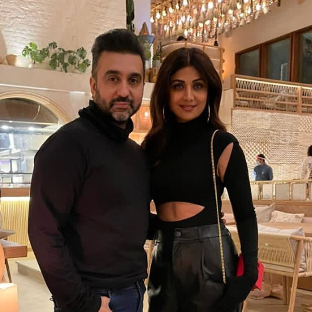 बंद होगा शिल्पा शेट्टी का बैस्टियन रेस्टोरेंट:एक्ट्रेस हुईं भावुक, कहा- एक युग का अंत होगा; धोखाधड़ी का आरोप लगने से सुर्खियों में हैं एक्ट्रेस