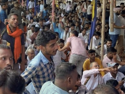 बिहार सरकार ने 7480 कर्मचारियों को नौकरी से हटाया:अपनी मांगों को लेकर हड़ताल पर गए थे सभी, 3 सितंबर तक काम पर लौटने का था अल्टीमेटम
