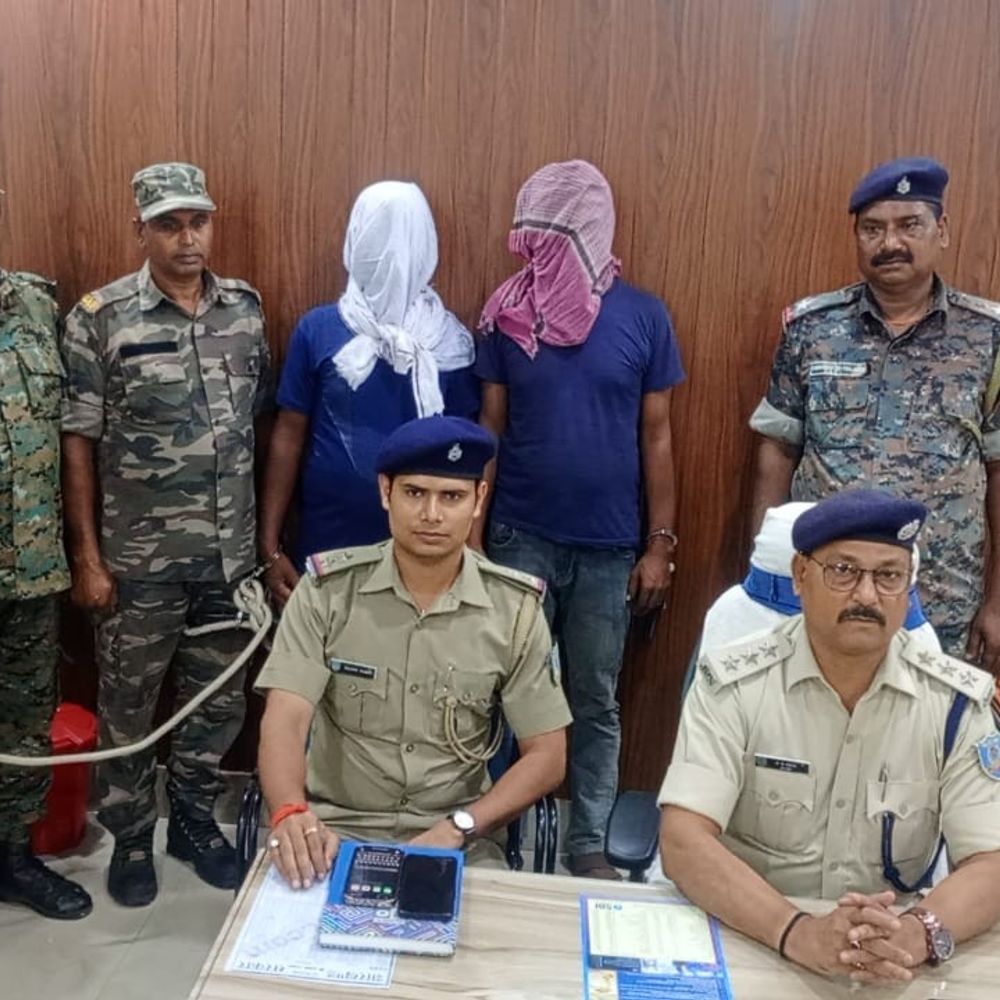 पाकुड़ में अवैध लॉटरी का भंडाफोड़:  सवा लाख रुपए की लॉटरी के साथ दो आरोपी गिरफ्तार, नगद 6 हजार भी जब्त – Pakur News