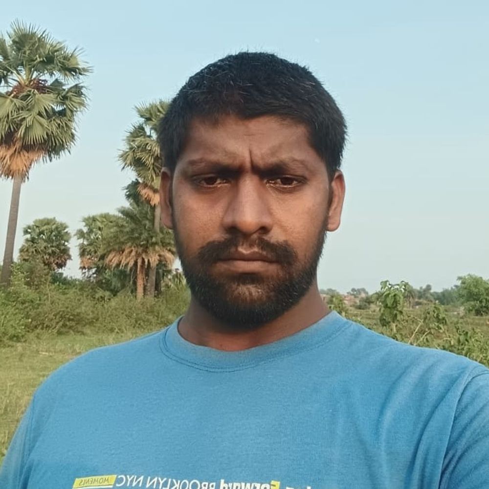 कोडरमा में मवेशी ढूंढने गए बस चालक की मौत:  हाई टेंशन तार की अर्थिंग से लगा करंट, तीन बच्चों का इकलौता सहारा था – koderma News