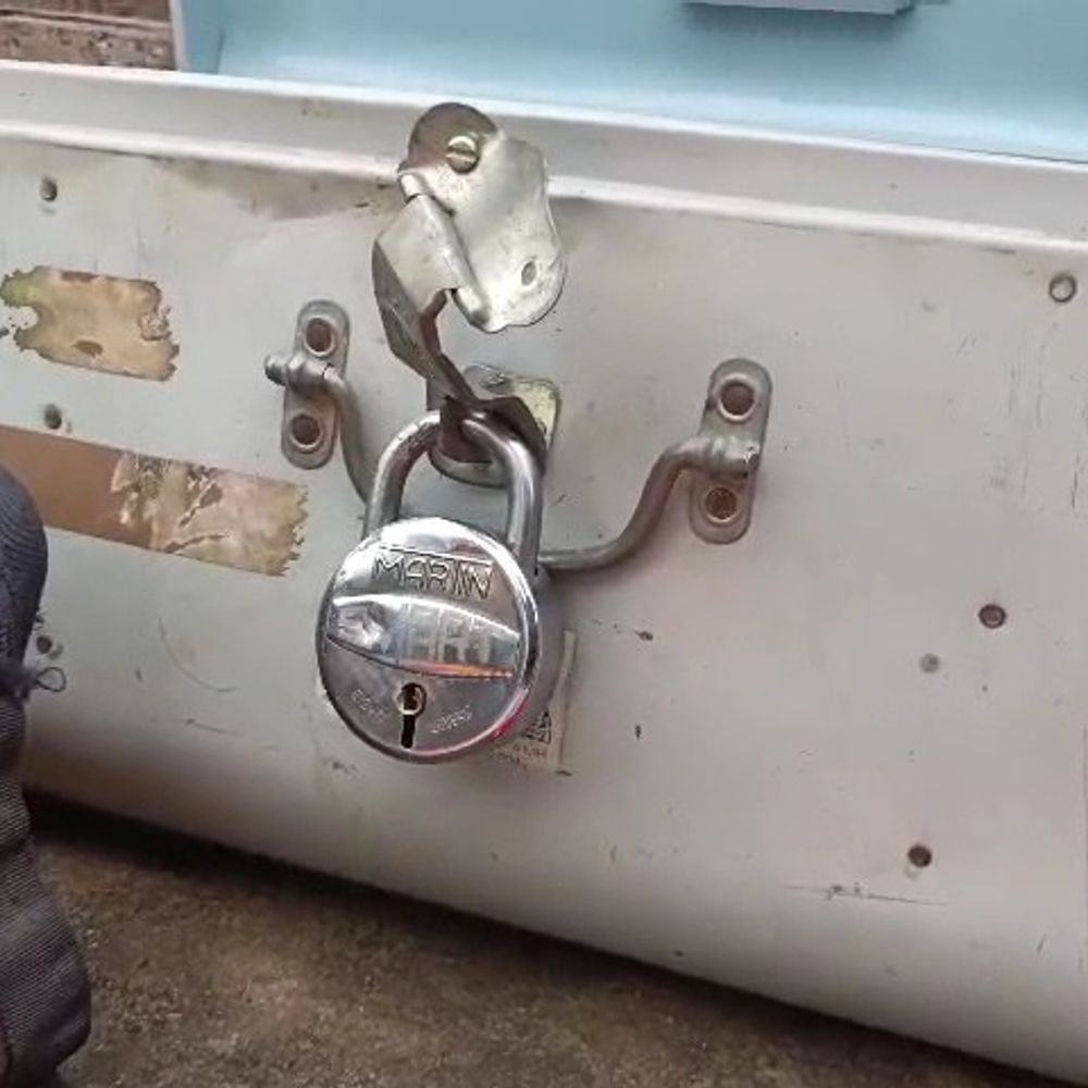 गिरिडीह में एक रात में चार घरों से चोरी:  नगद और जेवरात समेत 7 लाख रुपए की संपत्ति गायब, परिजनों को सुबह मिली घटना की जानकारी – Giridih News