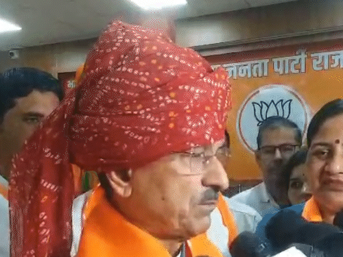 मदन राठौड़ बोले-डोटासरा अच्छा व्यक्ति था, लेकिन अब बिगड़ गया:  उनमे बहुत गिरावट आ गई, अपने वरिष्ठ विधायक को ही सार्वजनिक रूप से प्रताड़ित किया – Jaipur News