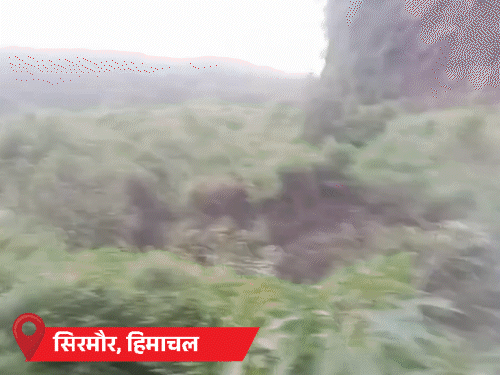 हिमाचल में अब तक 350+ लोगों की मौत:₹4.07 लाख करोड़ का नुकसान; उत्तराखंड में बादल फटा, पंजाब में अभी भी बाढ़
