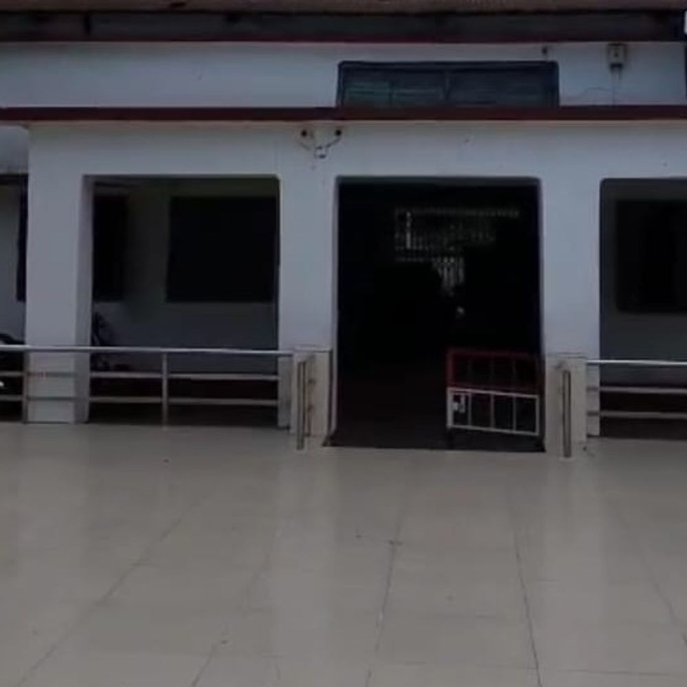 भूमि विवाद में अधिकारियों पर कार्रवाई:रामनगर सीओ समेत चार अफसरों पर गलत रिपोर्ट देने का आरोप, कोर्ट ने मांगा जवाब