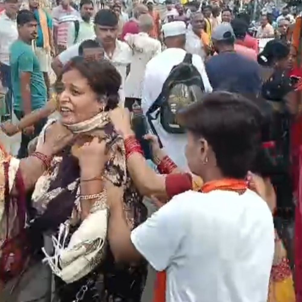 जहानाबाद में शिक्षिका अभद्र व्यवहार करने पर एक्शन:बिहार बंद के समर्थकों से आपत्तिजनक भाषा के आरोप में 24 घंटे में जवाब देने का निर्देश