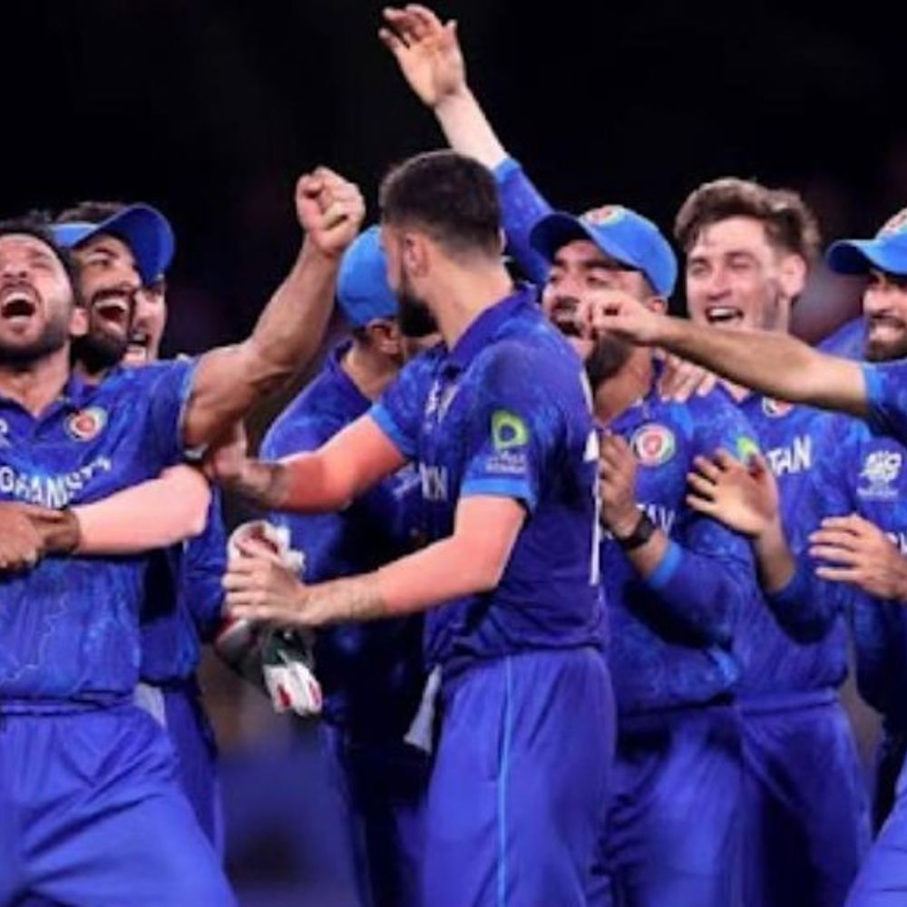 अफगानिस्तान ने UAE को 4 रन से हराया:आखिरी ओवर में फरीद अहमद ने लिया विकेट; राशिद खान सहित छह प्रमुख खिलाड़ी शामिल नहीं थे