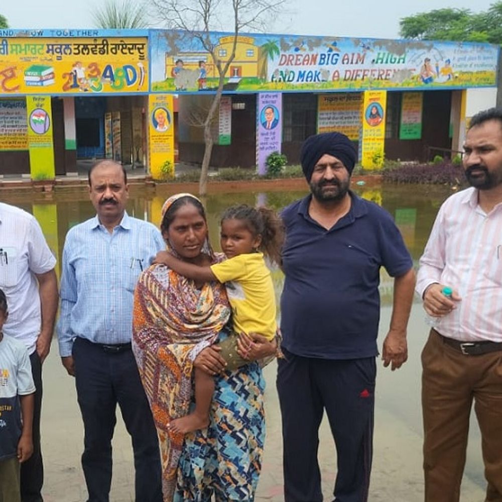 अमृतसर में बाढ़ के चलते कल भी स्कूल बंद:  टीचर आएंगे, इमारतों की होगी जांच, तीन इलाकों में अगले आदेश तक छुट्टी – Amritsar News