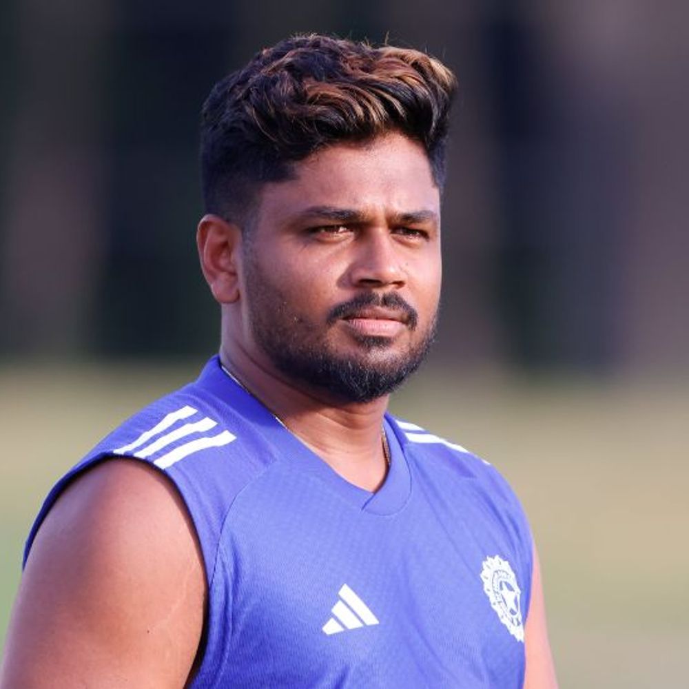 एशिया कप 2025, नेट प्रैक्टिस में जितेश ने विकेटकीपिंग की:सैमसन आइसबॉक्स पर बैठे रहे, बल्लेबाजों ने नेट्स में बहाया पसीना