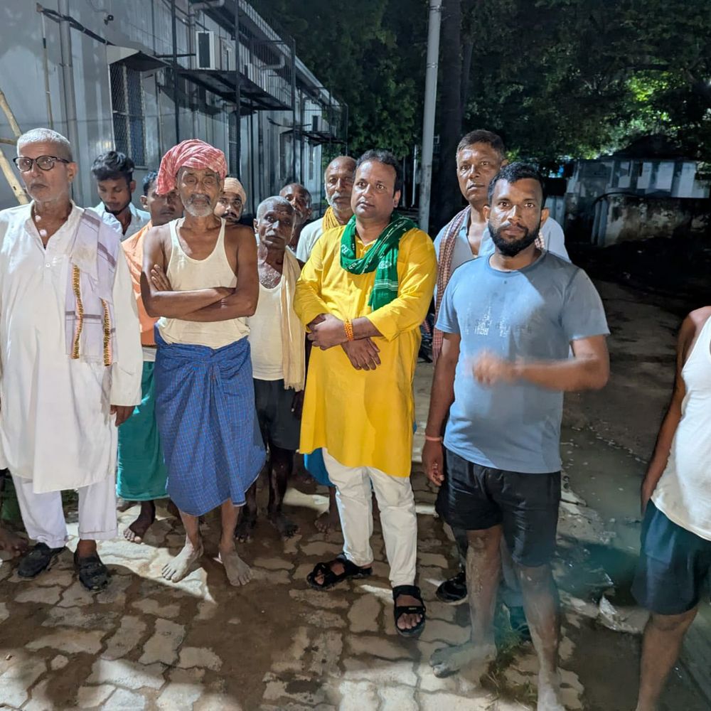 भोजपुर में करंट लगने से किसान की मौत:खेत में खाद डालने गए थे, हाई टेंशन तार की चपेट में आने से लगा झटका