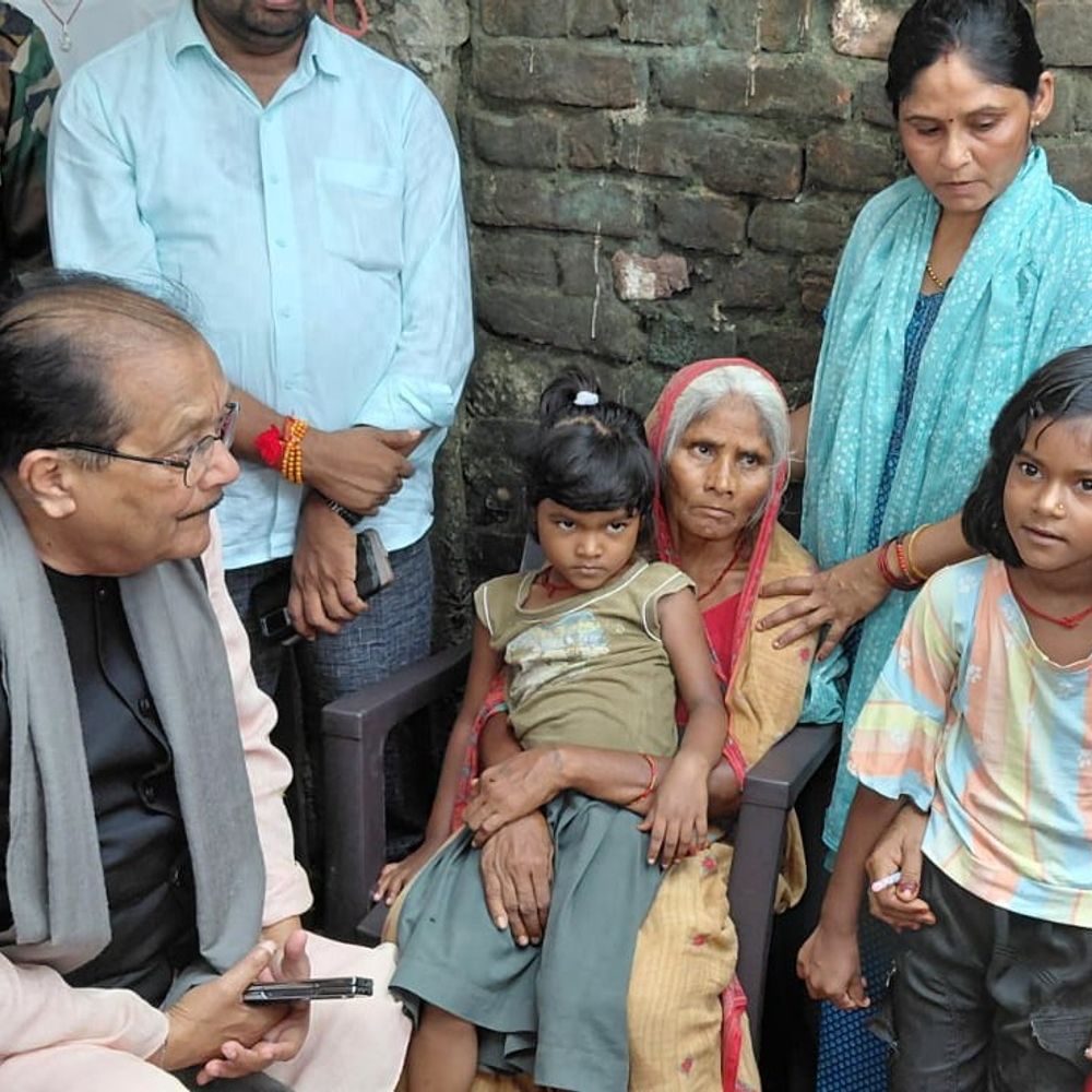 शहीद जवानों के परिवारों को मिलेगी मदद:  पलामू में वित्त मंत्री ने किया ऐलान- दो-दो करोड़ रुपए और सरकारी नौकरी देंगे – Palamu News