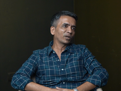 सीएम योगी पर बनी फिल्म युवाओं को देगी संदेश:डायरेक्टर बोले- सेंसर बोर्ड को एनओसी मांगने का हक नहीं, कोर्ट के आदेश से मिला सर्टिफिकेट